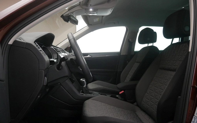 Volkswagen Tiguan cena 134799 przebieg: 7844, rok produkcji 2023 z Gdynia małe 277